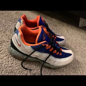 Nike Men’s Airmax 95 sz 10